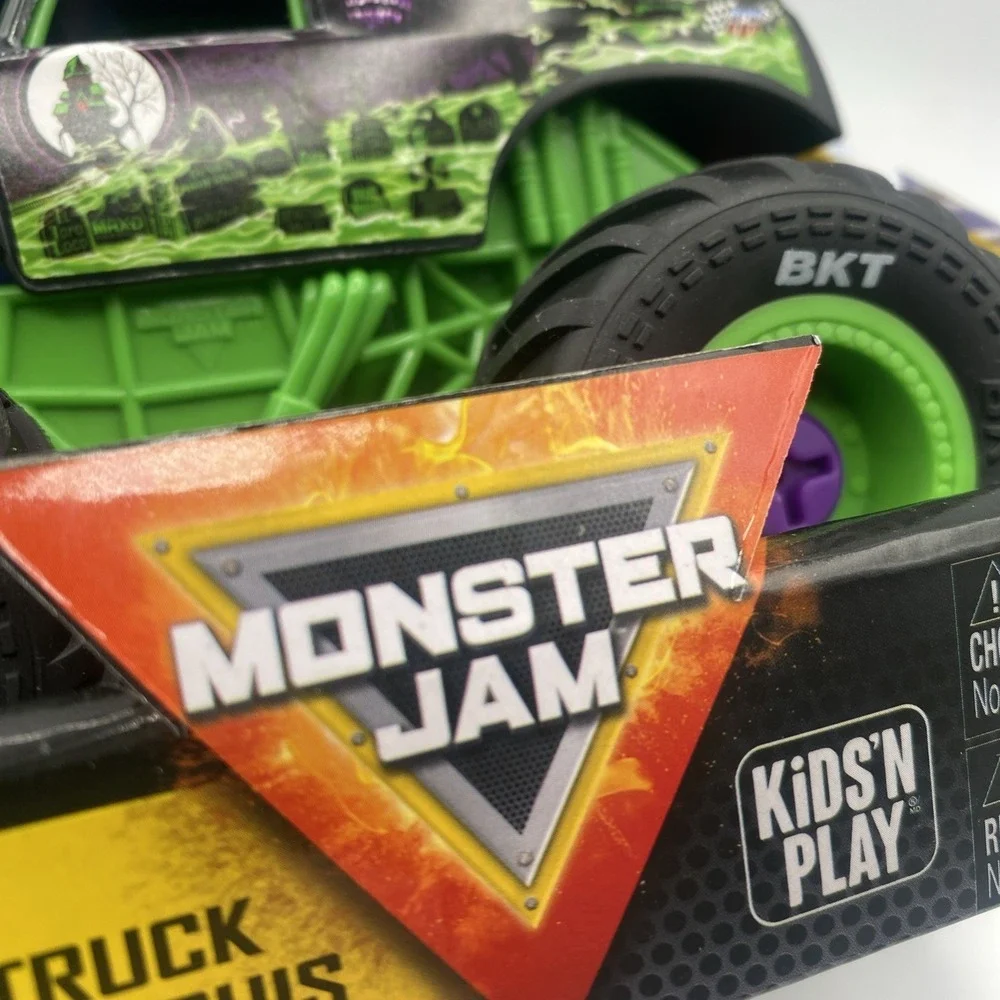 Monster Jam‎ Mechanix Grave Digger Build & Rebuild 1:32 Race Truck Kit
